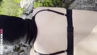 Militante Veganerin Sex Tape Leaks – Doggystyle Outdoor !!!